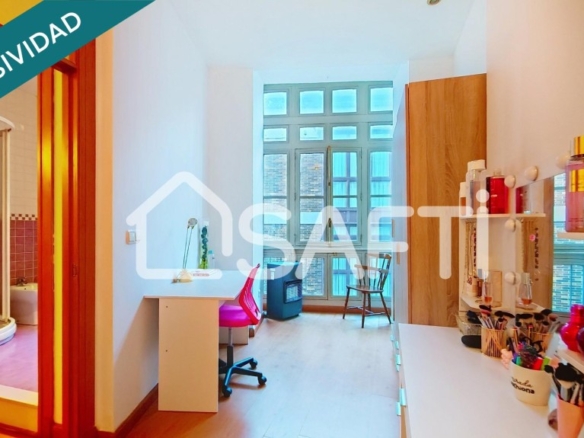 Imagen 3 de Piso señorial en pleno centro de Gijón a 3 minutos andando del Puerto y 5 de San Lorenzo