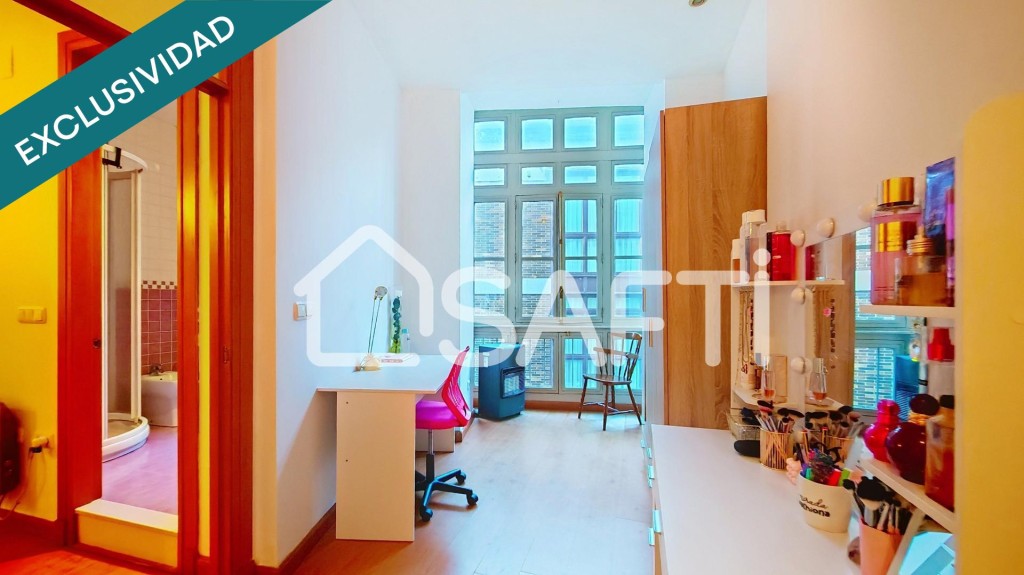 Imagen 3 de Piso señorial en pleno centro de Gijón a 3 minutos andando del Puerto y 5 de San Lorenzo