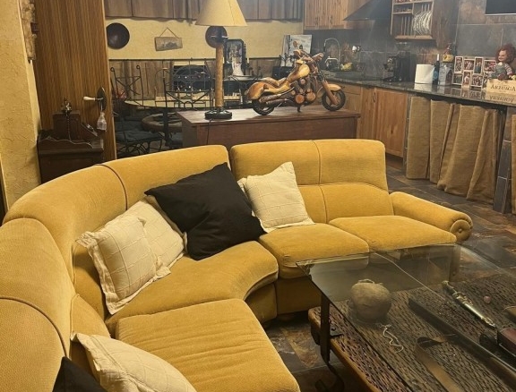 Imagen 2 de Exlusiva residencia unifamiliar en Almansa (SUP-1)