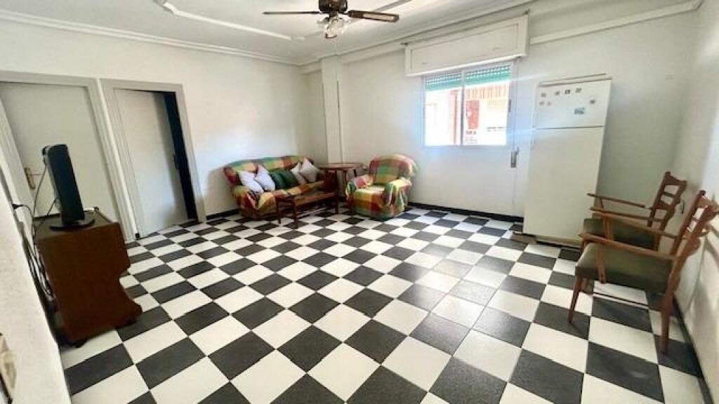 a 4 minutos andando de las playas de Águilas