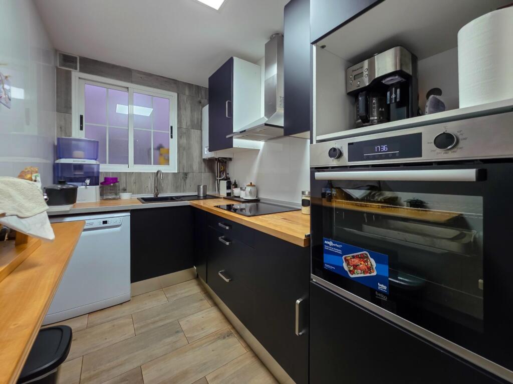 Imagen 2 de ? PISO DE 4 HABITACIONES EN ZONA AUDITORIO – LISTO PARA ENTRAR A VIVIR