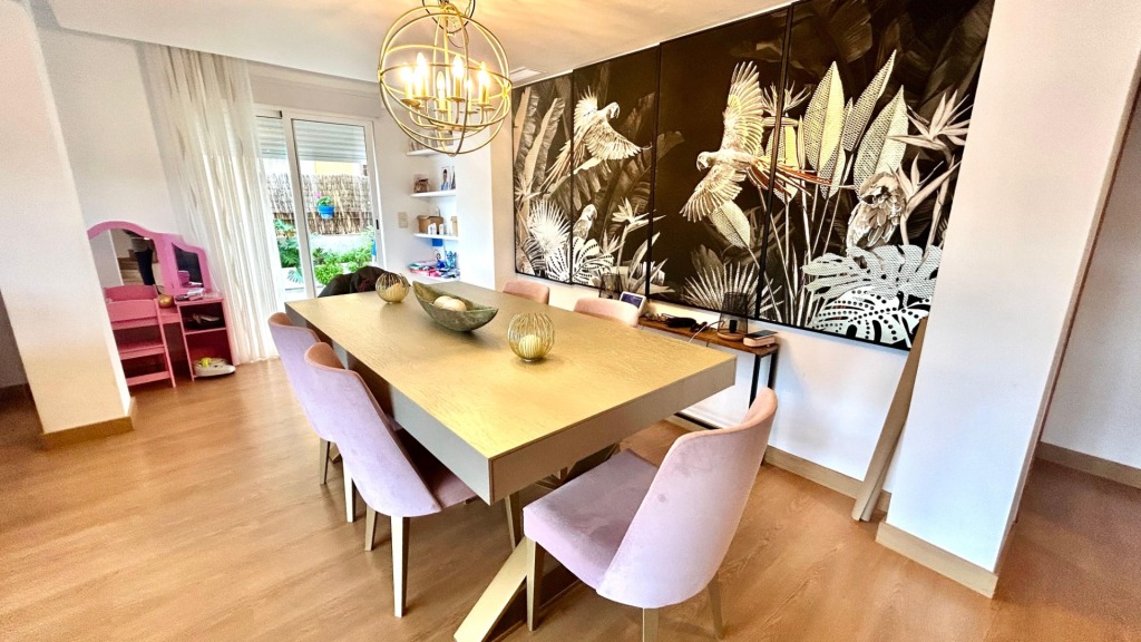 Imagen 2 de Exclusiva vivienda con piscina privada y garaje en El Hornillo!!!