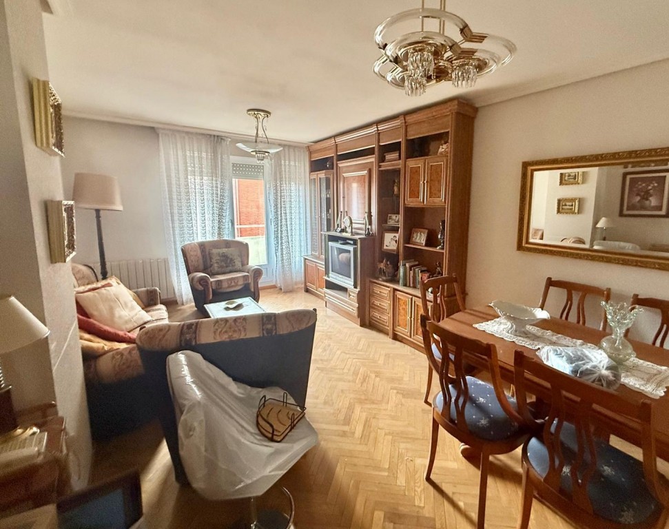 Imagen 2 de Piso en Venta en Segovia Segovia