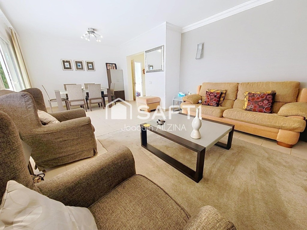 Imagen 2 de Exclusiva Villa con piscina y vistas al puerto natural de Mahón