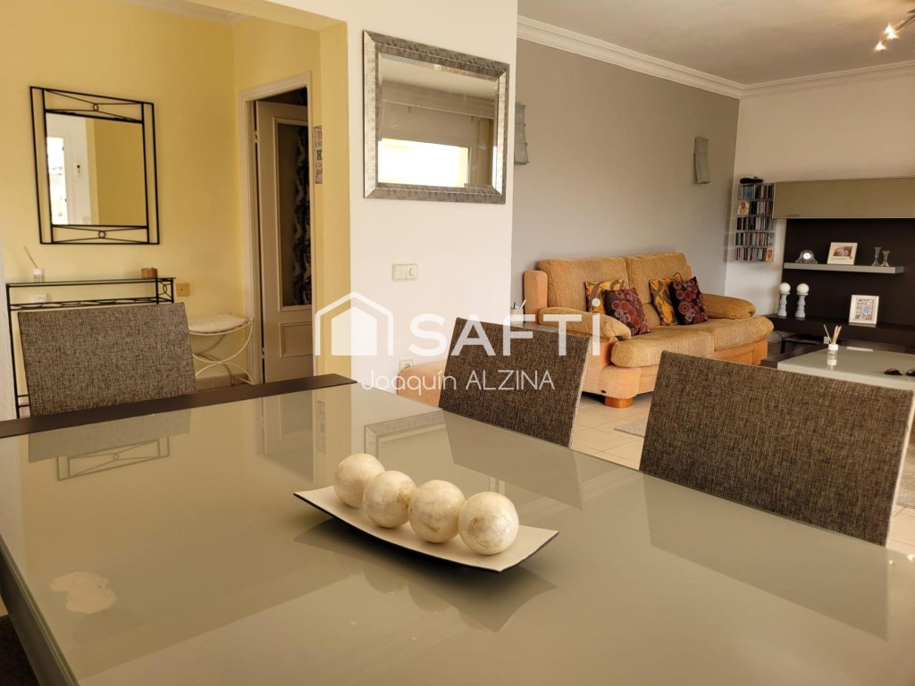 Imagen 3 de Exclusiva Villa con piscina y vistas al puerto natural de Mahón