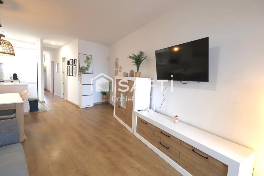 Imagen 2 de Piso en el canal de Empuriabrava.