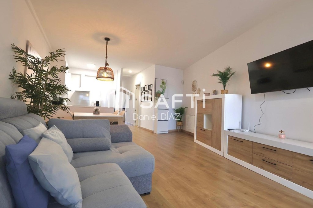 Imagen 4 de Piso en el canal de Empuriabrava.