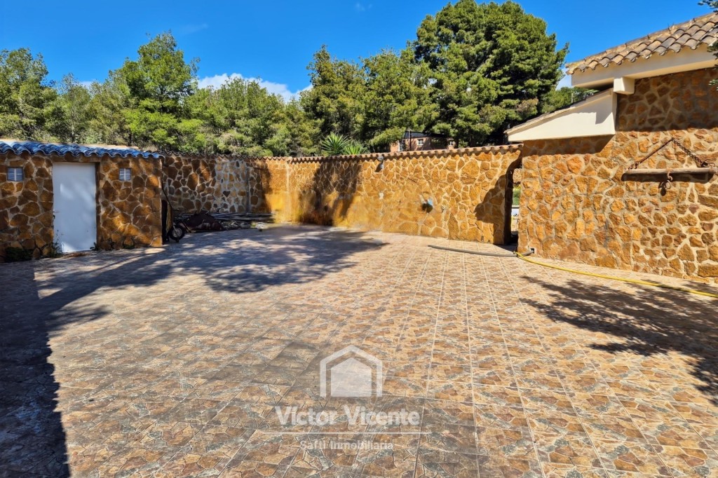 Imagen 4 de Gran chalet independiente de una sola planta