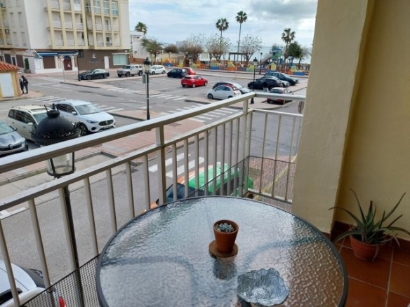 Imagen 2 de ESTUPENDO PISO EN VENTA EN SABINILLAS