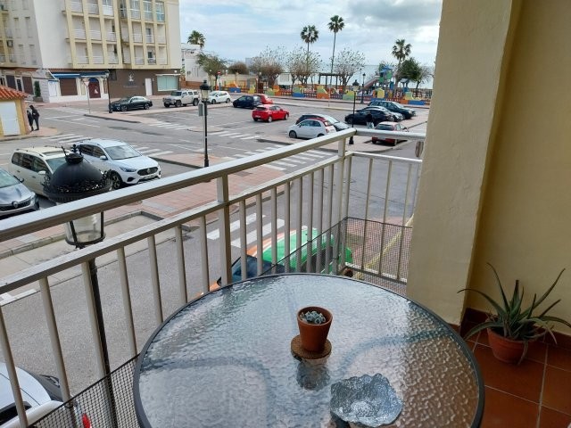 Imagen 2 de ESTUPENDO PISO EN VENTA EN SABINILLAS