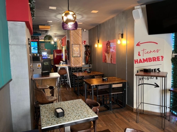 Imagen 2 de Local comercial en Alquiler en Madrid Madrid CHAMBERI