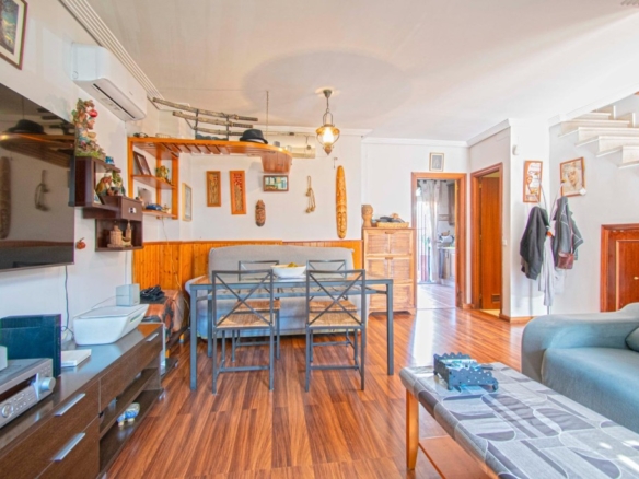 Imagen 4 de Preciosa Vivienda pareada de VPO junto Avenida Europa!!!