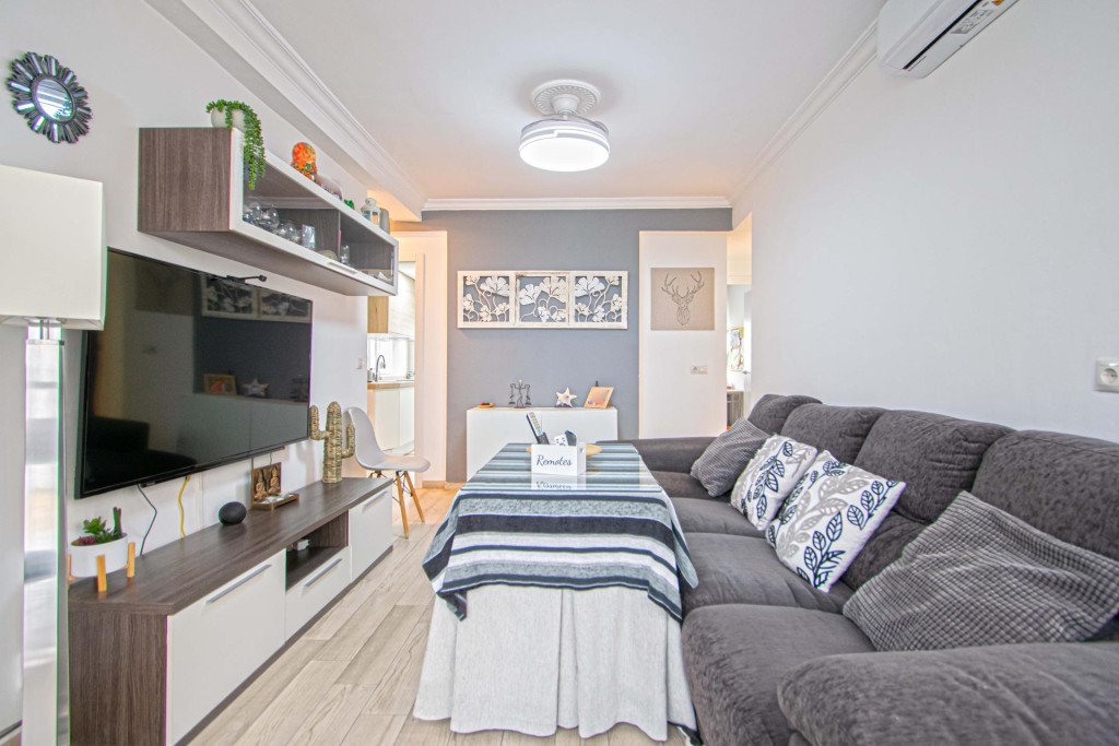 Imagen 2 de Estupendo piso en Barriada Villegas