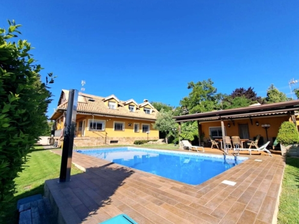 Imagen 2 de MAGNIFICO CHALET INDIVIDUAL EN SAN FRANCISCO