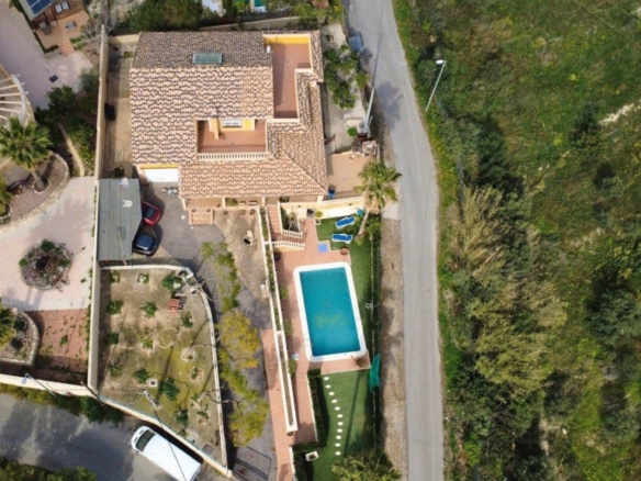 Imagen 2 de Chalet con parcela de 1.075 m²