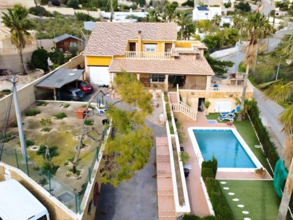 Imagen 1 de Chalet con parcela de 1.075 m²