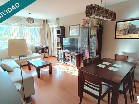 Imagen 1 de Luminoso bajo con ámplia terraza-jardín