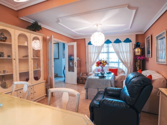 Imagen 1 de Chalet adosado en las lagunas