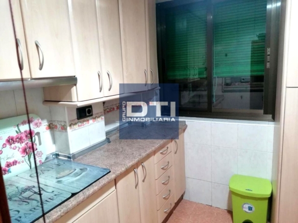 4 dormitorios y balcón – Albacete