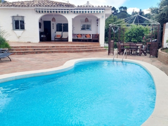 Imagen 1 de Casa-Chalet en Alquiler en Benalmadena Málaga