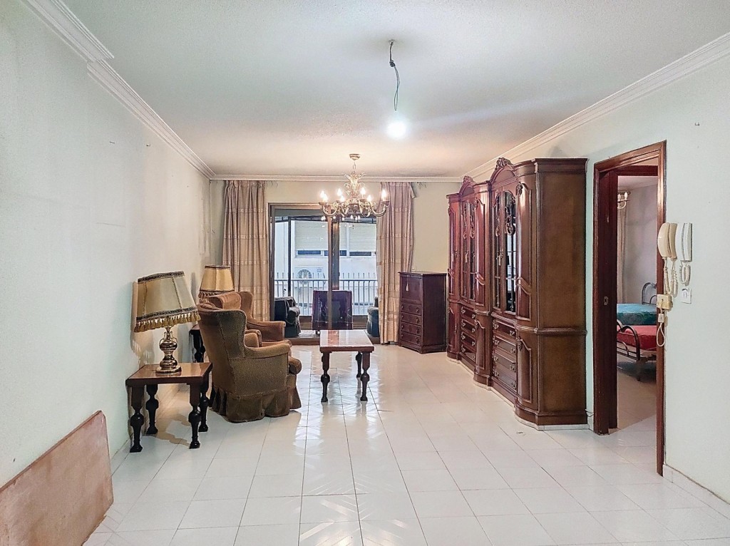 Imagen 2 de AMPLIO PISO EN PLENO CENTRO