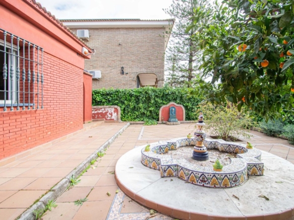 Imagen 4 de MAGNÍFICO CHALET A LA VENTA EN TOMARES