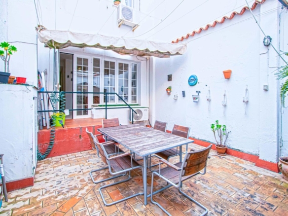 Imagen 4 de Precioso apartamento en el Barrio de San Vicente con patio privativo!!!