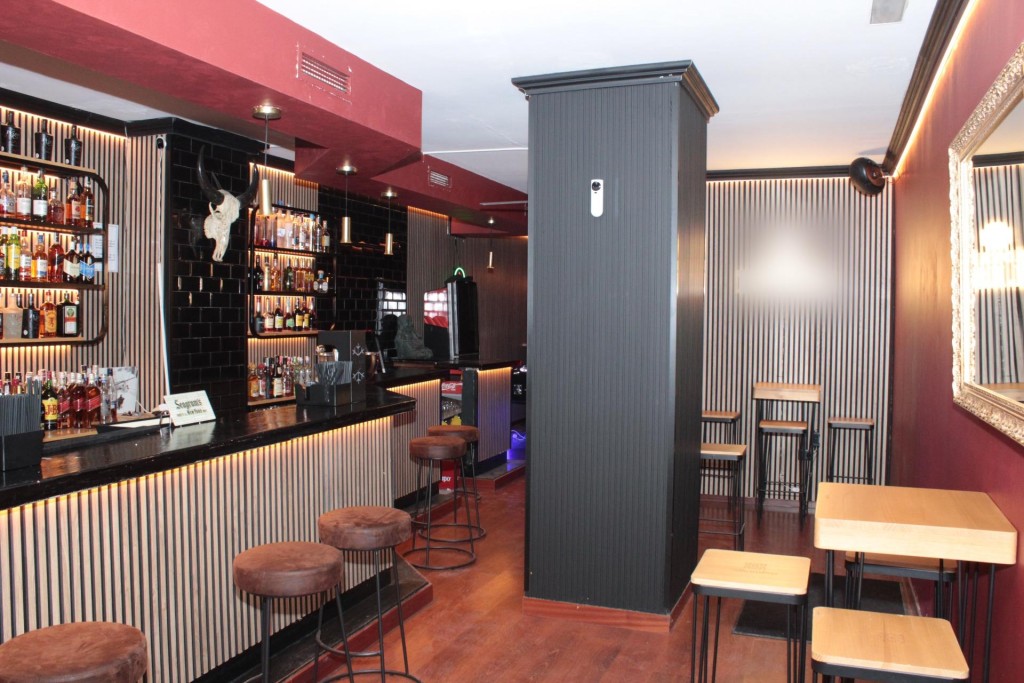 Imagen 4 de TRASPASO DE BAR CON MÚSICA EN C/ BETIS (TRIANA-SEVILLA)