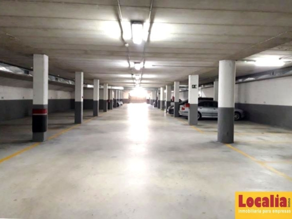 Imagen 1 de Plaza de garaje en calle Ernest Lluch