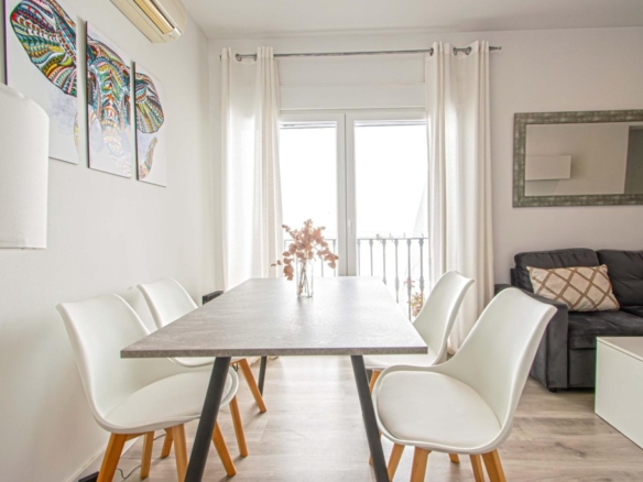 Imagen 3 de PISO MUY LUMINOSO Y REFORMADO JUNTO A LAS SETAS