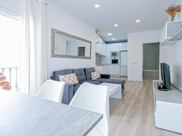 Imagen 4 de PISO MUY LUMINOSO Y REFORMADO JUNTO A LAS SETAS