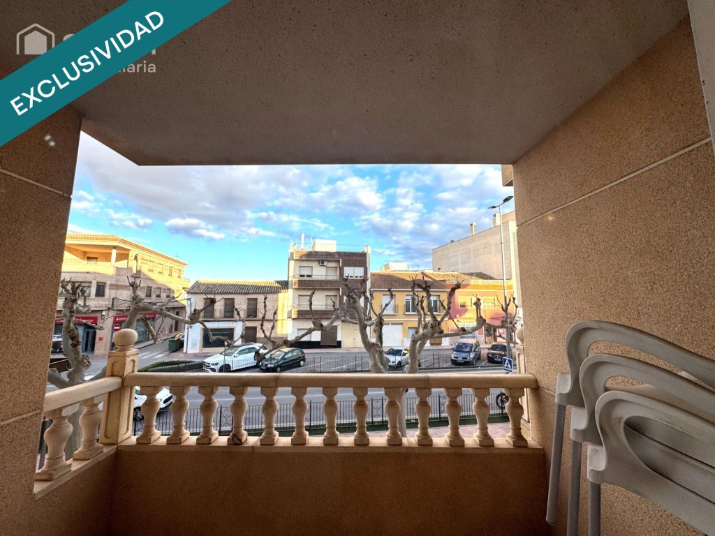 Imagen 1 de Piso VPO con garaje en pleno centro de Pinoso – listo para entrar a vivir
