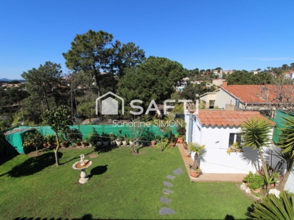 Imagen 2 de Preciosa casa lista para entrar a vivir en urbanización entre Lloret de Mar y Vidreres A 7KM de las playas