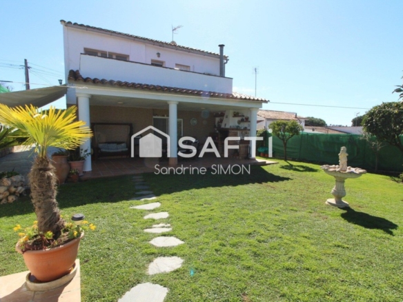 Imagen 1 de Preciosa casa lista para entrar a vivir en urbanización entre Lloret de Mar y Vidreres A 7KM de las playas
