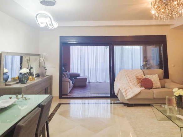 Imagen 1 de Dúplex en Venta en Estepona Málaga