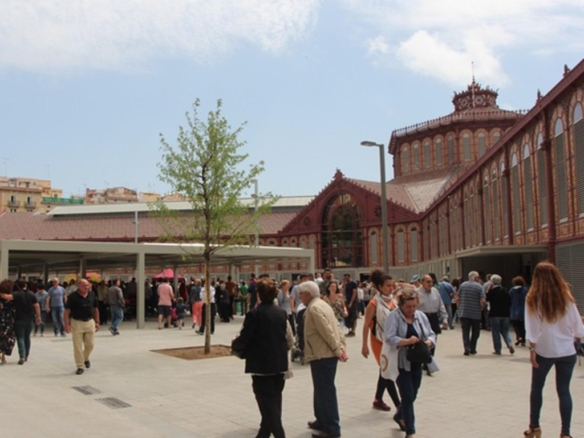 Imagen 3 de Tu negocio en uno de los mercados top de Barcelona