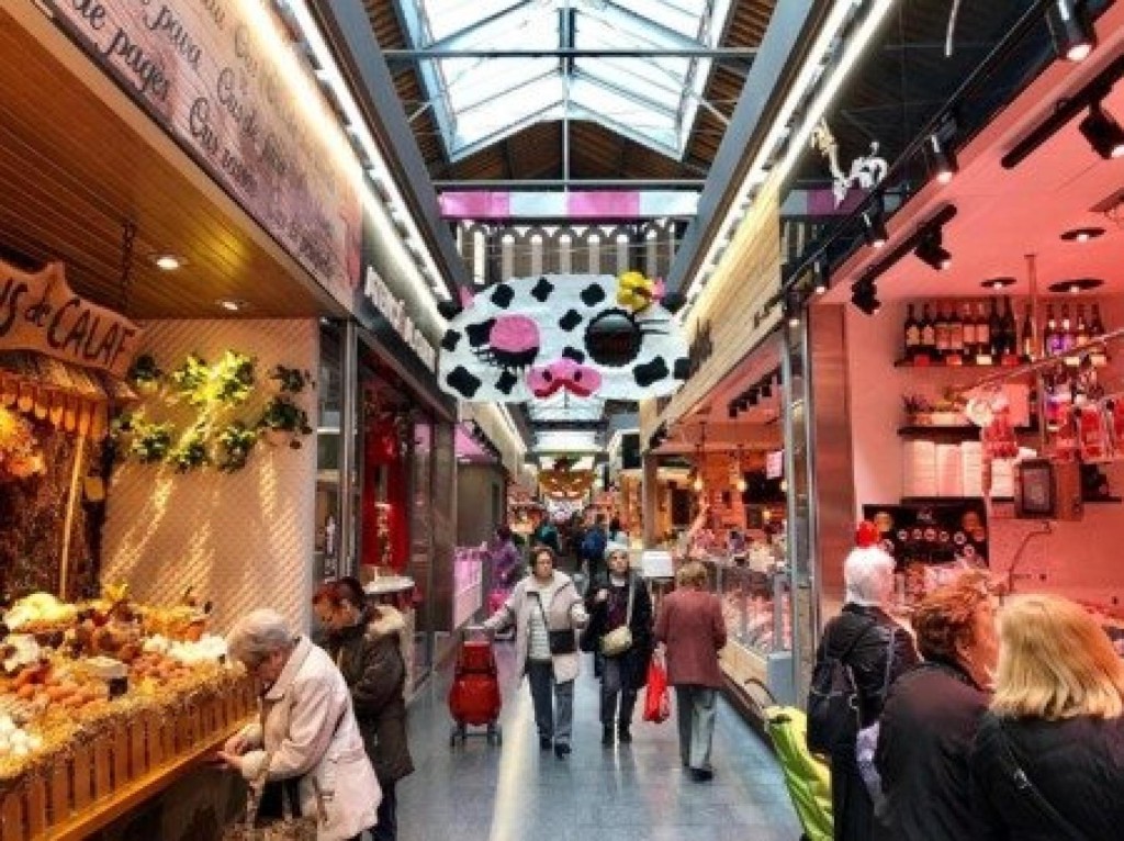 Imagen 1 de Tu negocio en uno de los mercados top de Barcelona