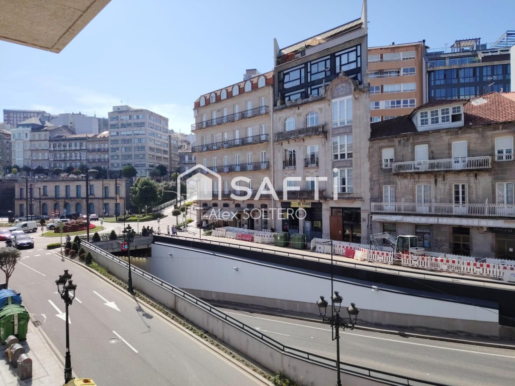 Imagen 2 de Oficina completamente exterior junto a Vialia Vigo