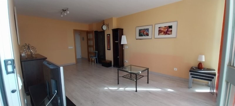 Imagen 2 de GRAN PISO COMO NUEVO EN TEATINOS – CONSUL