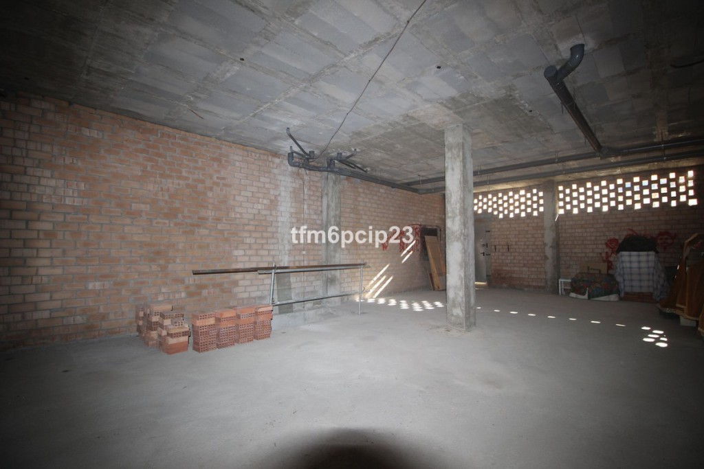 Imagen 3 de Local comercial en Venta en Estepona Málaga