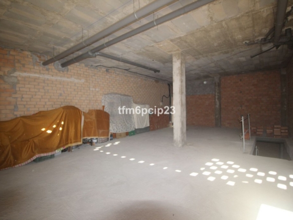 Imagen 4 de Local comercial en Venta en Estepona Málaga