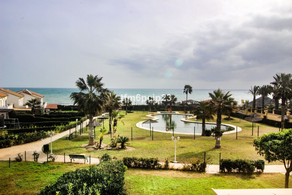 Imagen 2 de Casa-Chalet en Venta en Duquesa