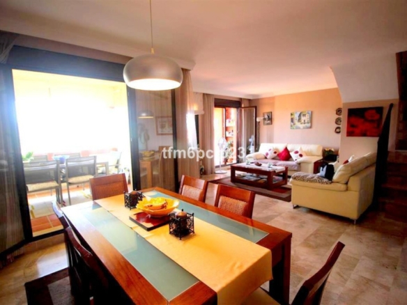 Imagen 2 de Apartamento en Venta en Estepona Málaga