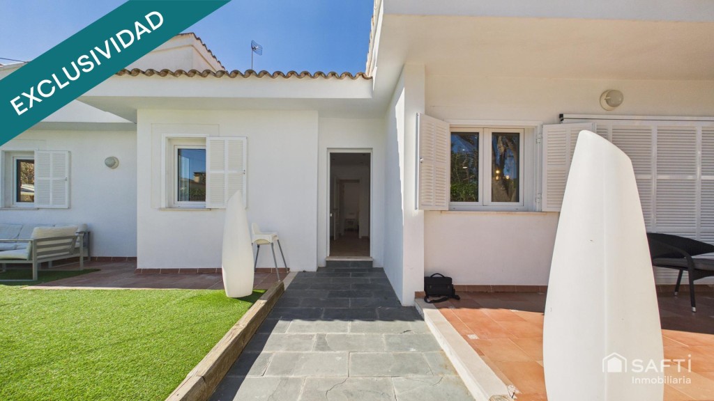 Imagen 2 de Villa con piscina privada y jacuzzi - Licencia turística para 8 personas - Can Picafort - Calle Tords