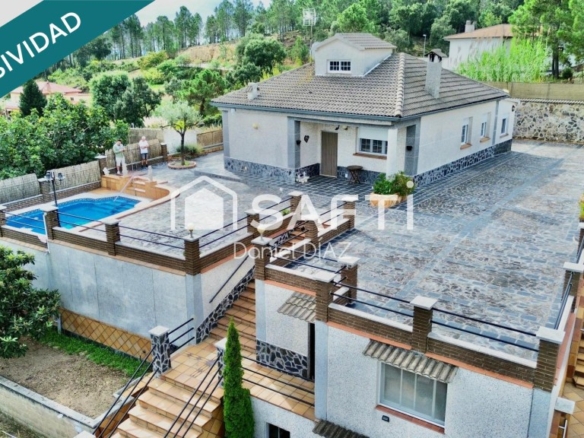 Imagen 2 de Espectacular Casa en Can Fornaca.