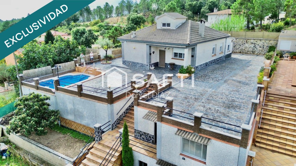 Imagen 2 de Espectacular Casa en Can Fornaca.