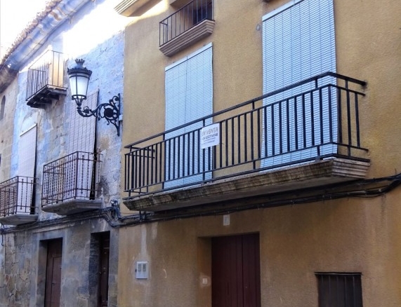 Imagen 1 de Casa de pueblo en Venta en Maella Zaragoza