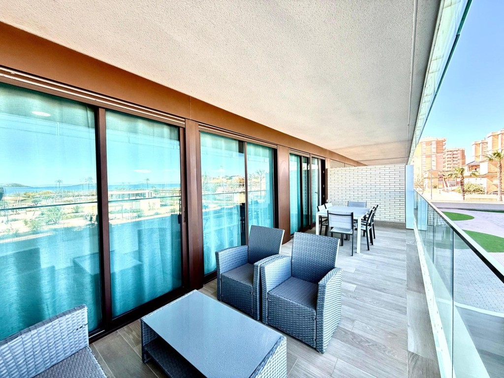 Imagen 2 de Apartamento con vistas espectaculares en Residencial Los Flamencos
