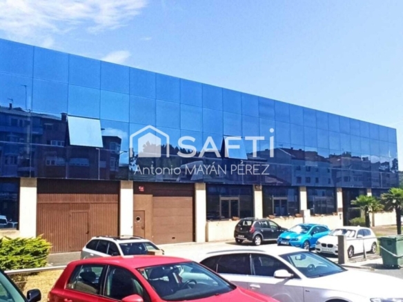 Imagen 3 de NAVE INDUSTRIAL CON OFICINAS EN ARTEIXO - A CORUÑA
