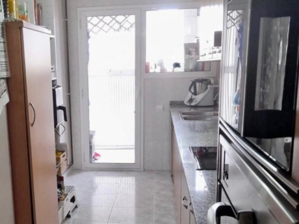 Imagen 2 de Fantástico piso en Constantí